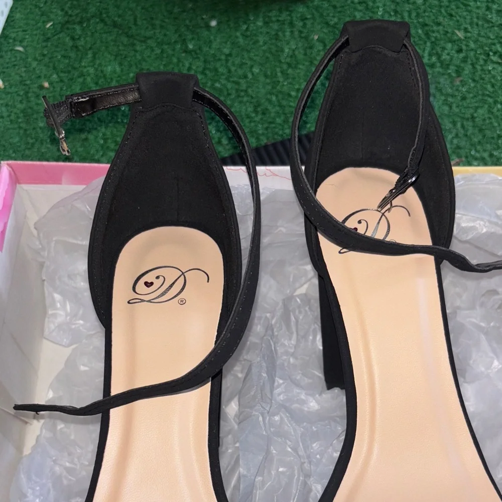 NWT Elegant Black Strappy Heels with Rhinestone Accents
